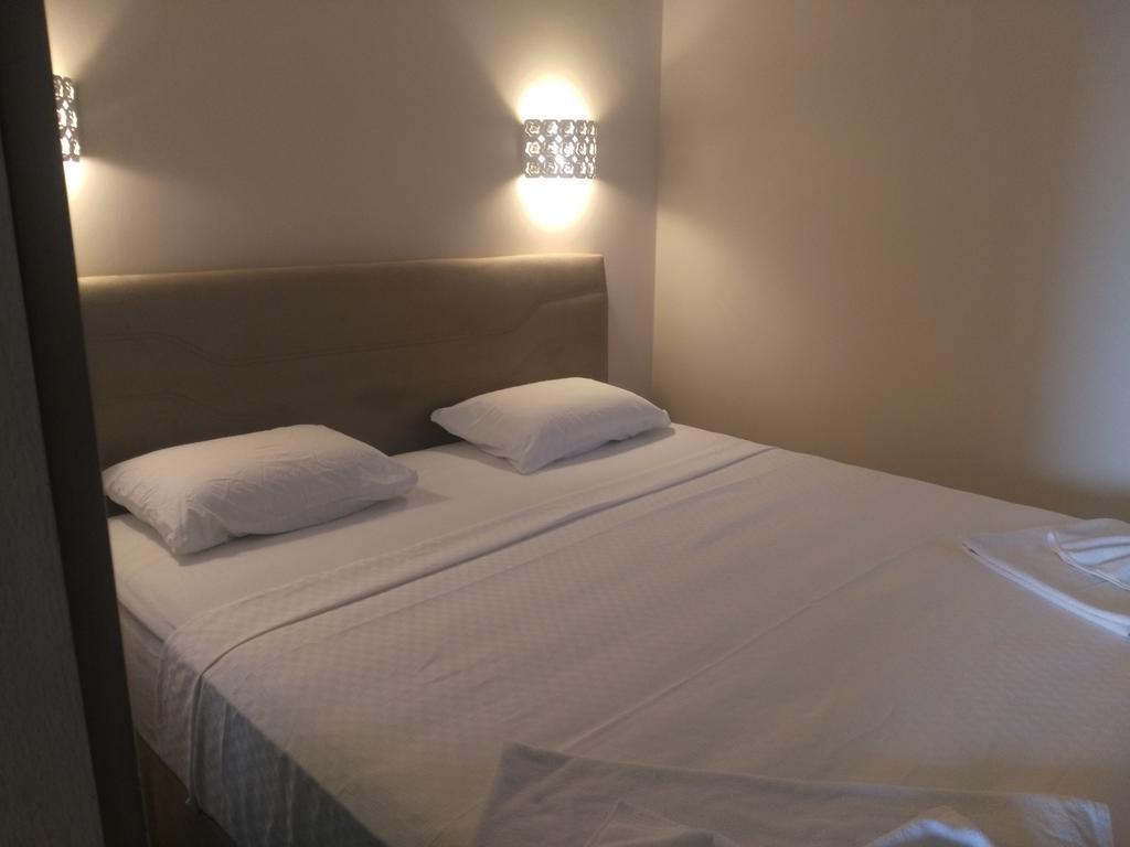 Apart Otel Dasis 3*